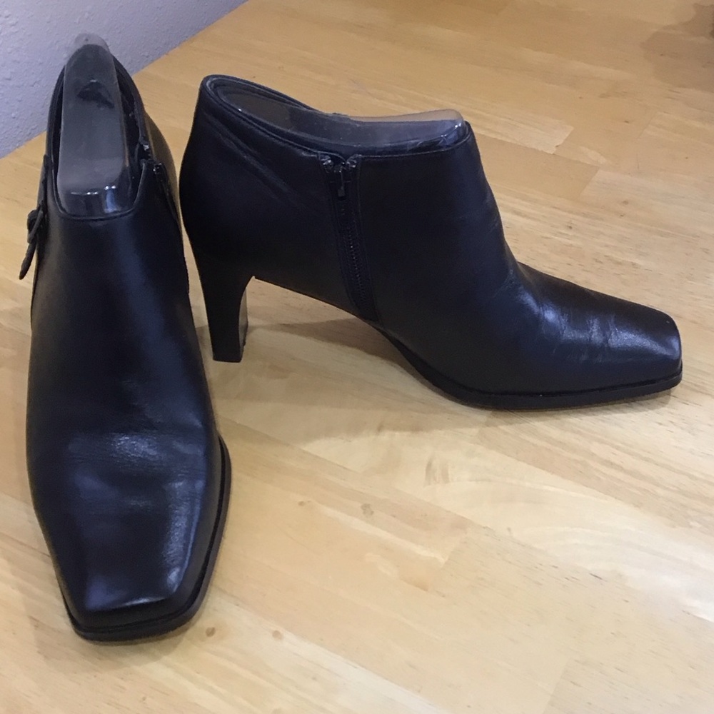 Markon Black Leather Shoes